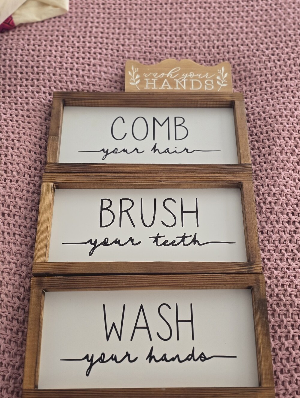 Wooden Bathroom Wall Sign - Comb Brush Wash (White/Black)
